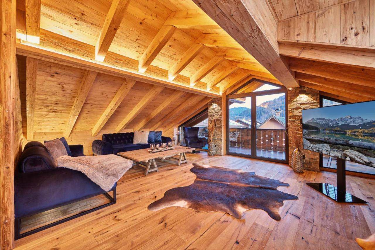 Chalet Alpi Garmisch-Partenkirchen Bagian luar foto